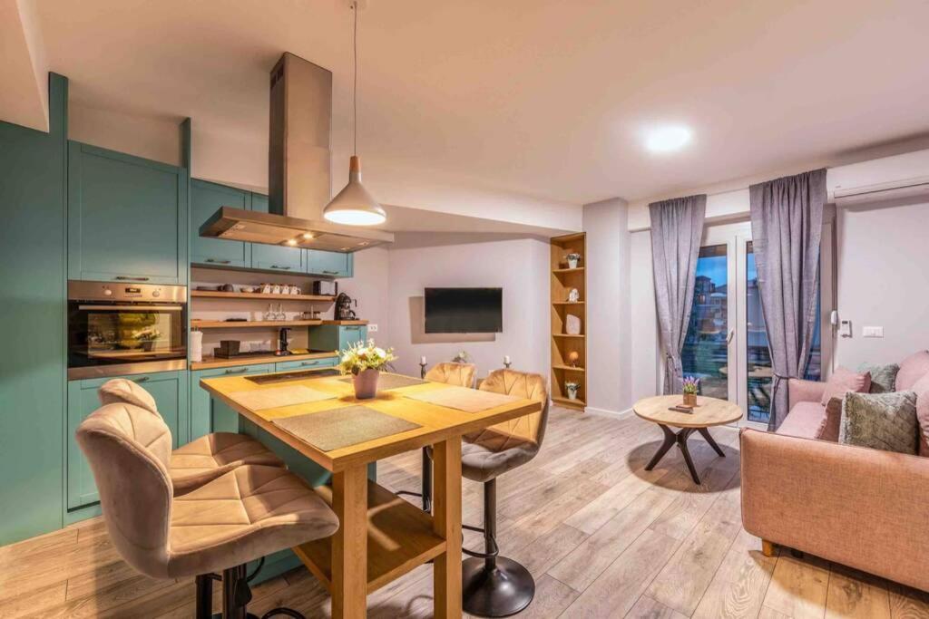 Apartment Dudanovski City Center - Apartment No. 4 โอครีด ภายนอก รูปภาพ