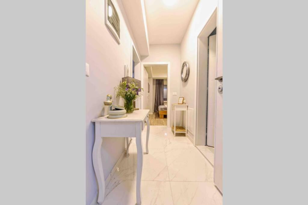 Apartment Dudanovski City Center - Apartment No. 4 โอครีด ภายนอก รูปภาพ